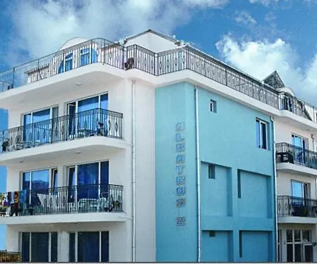 Albatros 2 Family Hotel 2*